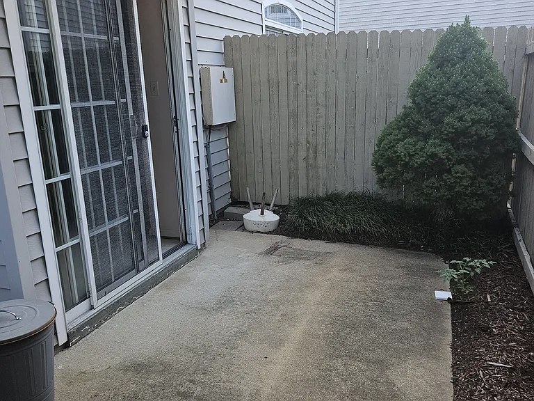 5110 Cypress Point Cir #102 — Photo 9