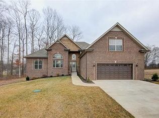 4394 Memory Ln, Adams, TN 37010