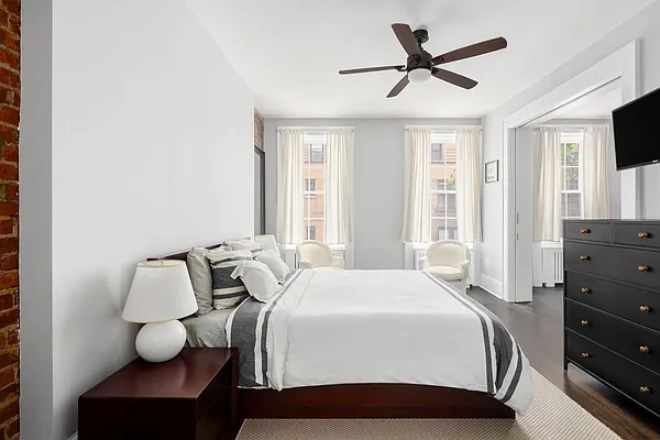 Sold by Compass | media 6