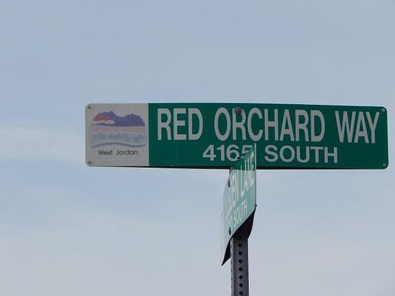 5th image of 4188 W Red Orchard Way