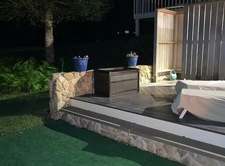 10 McKinley Dr, East Falmouth, MA 02536