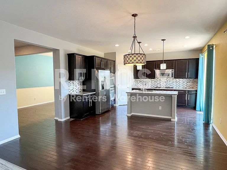 25104 E Pinewood Pl — Photo 6