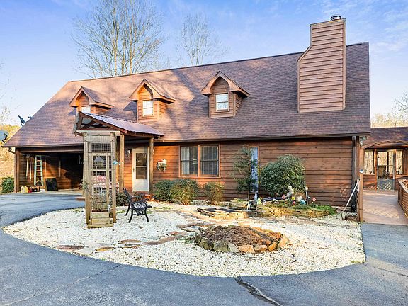 2nd image of 274 Piney Woods Trl