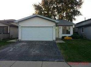 16208 Hawthorne Ln, Orland Hills, IL 60487