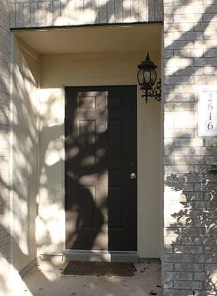 4th image of 2616 Oakwood Glen Dr