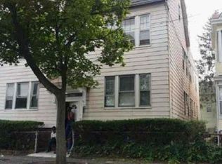 702 Valley St, Orange, NJ 07050