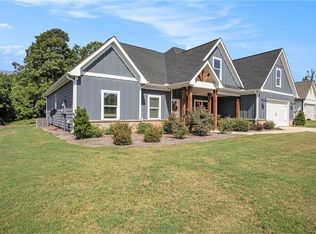 356 White Oak Way, Monroe, GA 30655