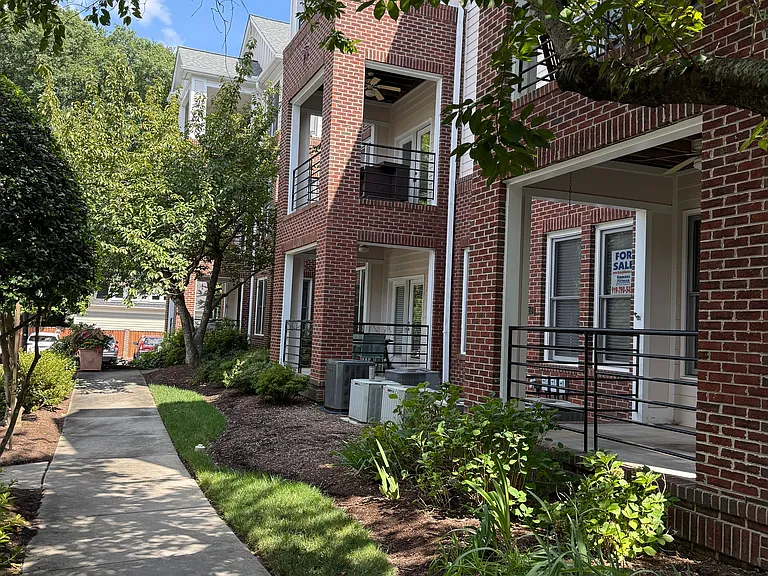 710 N Person St #201 — Photo 14
