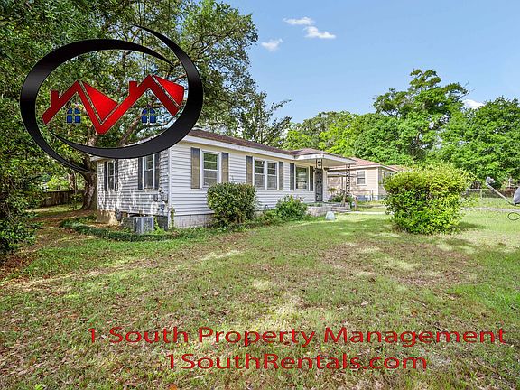 3rd image of 7055 Langdon Dr