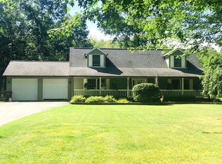 23096 Bohn Rd, Belleville, MI 48111