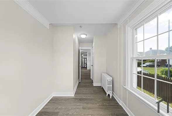 70 Lambert St — Photo 4