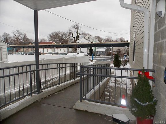 5th image of 97 West Ave