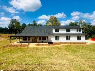 850 Cattle Dr, Laurens, SC 29360