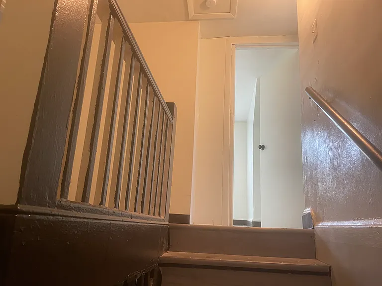 7541 S Rhodes Ave — Photo 27