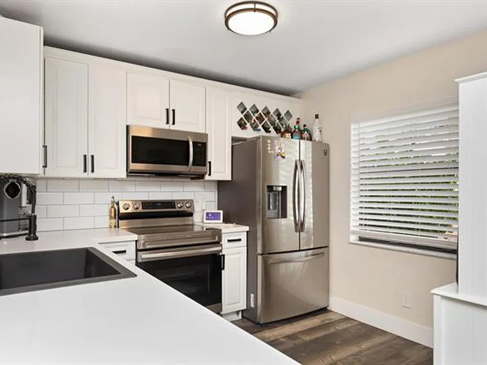761 NW 106th Ave #Townhouse 761