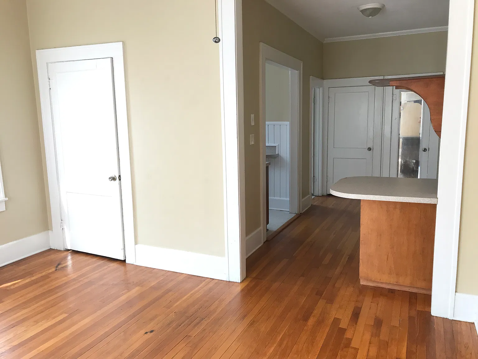 Studio, 550 sqft, $700 — Photo 1
