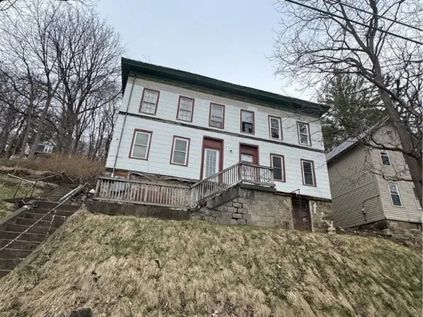 102 Diamond St, Little Falls, NY 13365