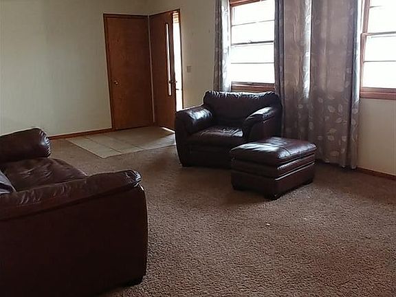 3rd image of 4911 N 63rd St