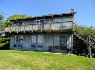 8 Sky Harbor Dr, Biddeford, ME 04005