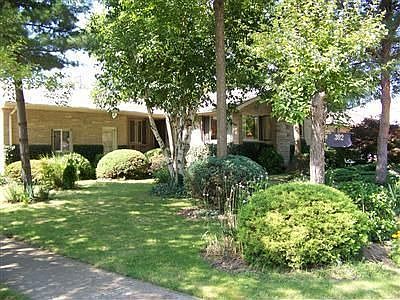 1st image of 302 Courtland St