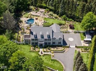 78 Saint Johns Rd, Ridgefield, CT 06877