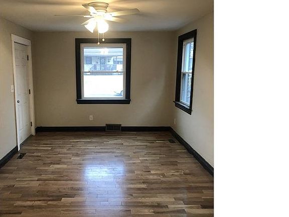 3rd image of 308 N 41st St