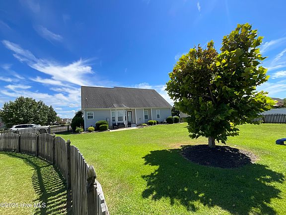 4th image of 2706 Gregory Court