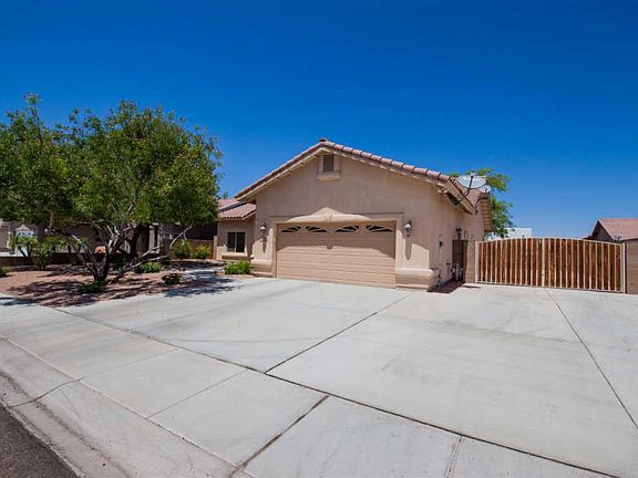 3rd image of 10408 E 39th Way