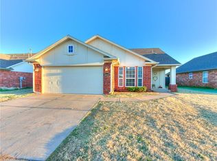 2513 NW 182nd St, Edmond, OK 73012