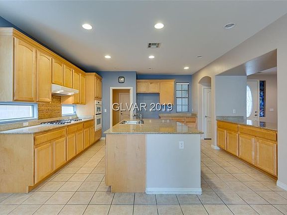 3rd image of 8208 Opal Falls St