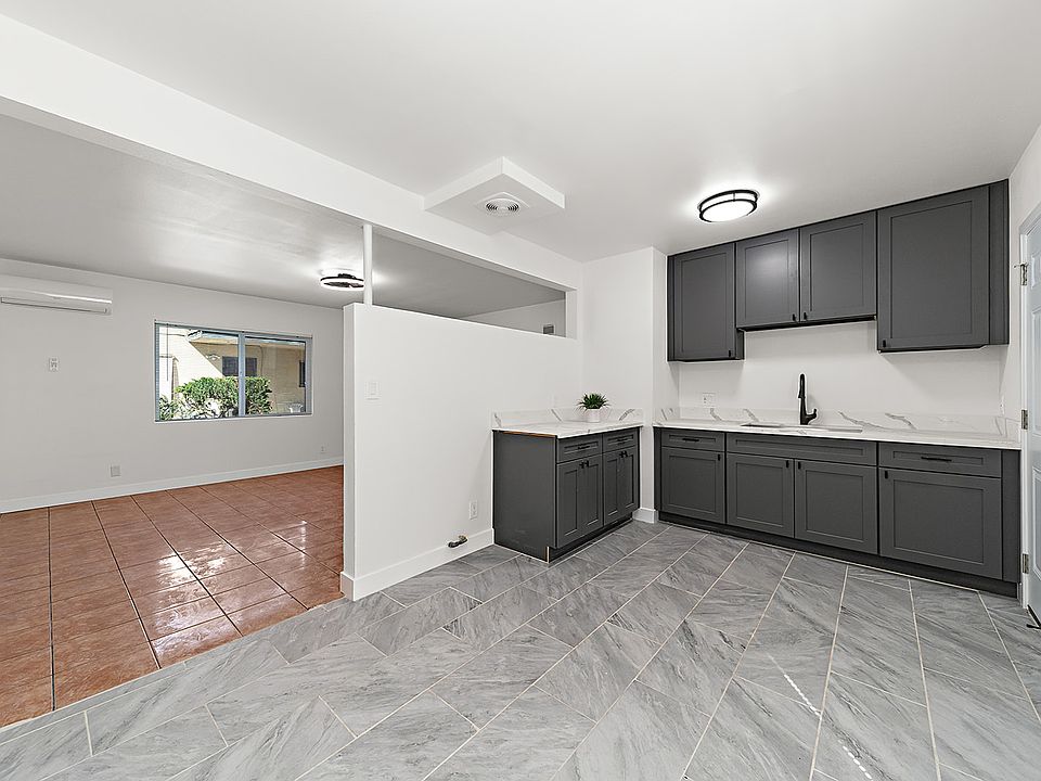 new kitchen, stove, refrigerator microwave included