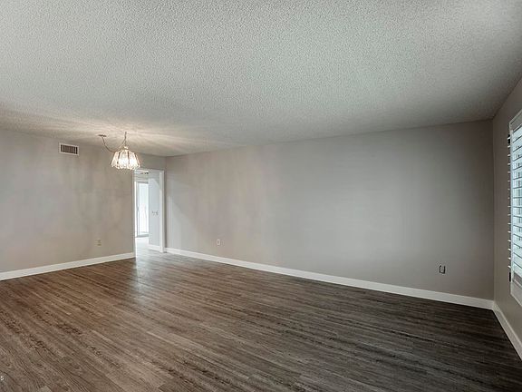 4th image of 12907 W Skyview Dr