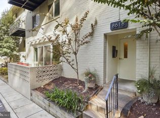 8618 Manchester Rd APT 4, Silver Spring, MD 20901