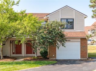 2400 Fieldstone Cir, Fairborn, OH 45324