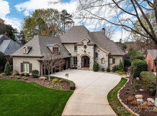 18909 Halyard Pointe Ln, Cornelius, NC 28031