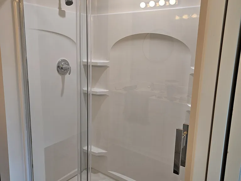 Primary Shower