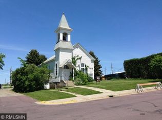 300 Broadway St, Cleveland, MN 56017