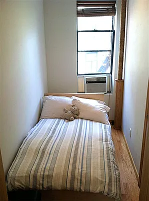 Rented by NY Living Solutions | media 26