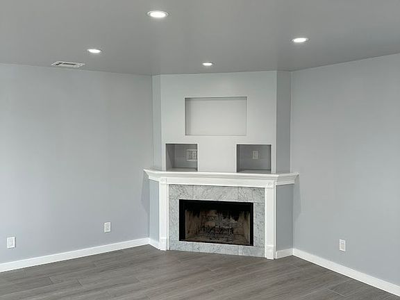 2nd image of 487 Houston Dr