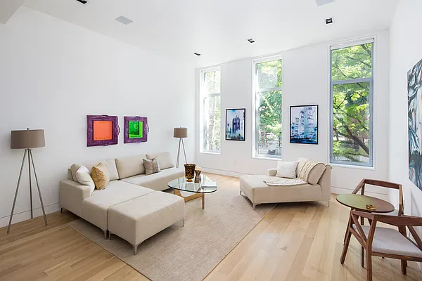 Rented by Compass | media 8
