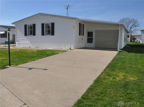 226 Western Dr, Medway, OH 45341