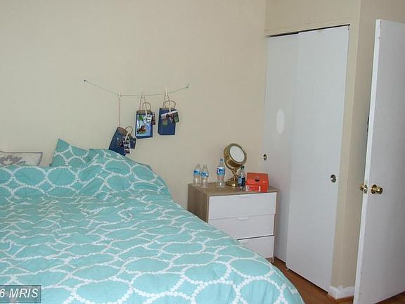 3rd image of 11301 Creek Shore Pl