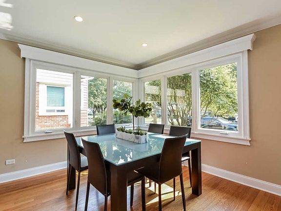 4th image of 227 Kenloch Ave