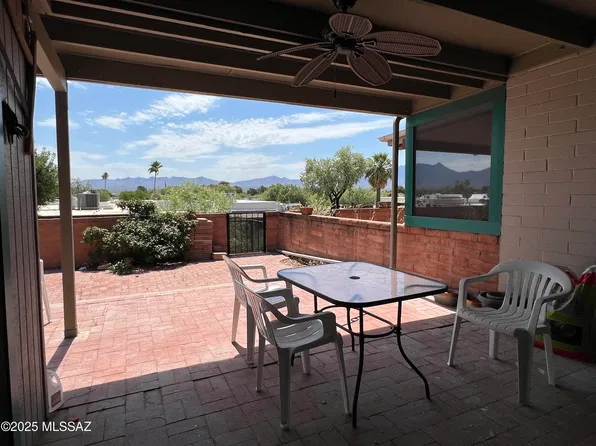 320 N Camino Del Vate, Green Valley, AZ 85614