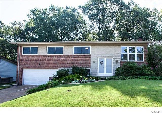 1st image of 4550 Tauneybrook Dr