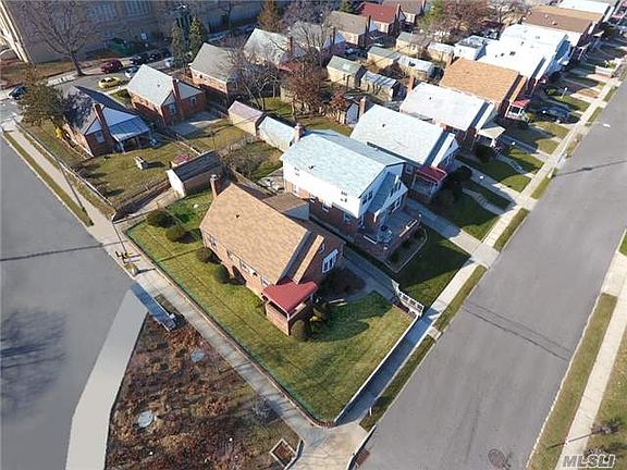 3rd image of 11570 209th St