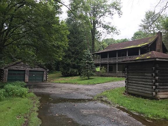 driveway into the property
