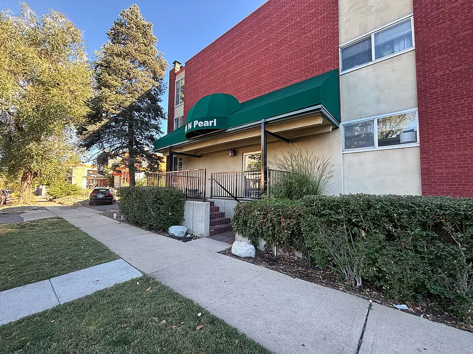 200 N Pearl St #105