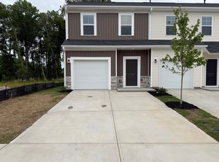 172 Randwick Ln, Greer, SC 29651