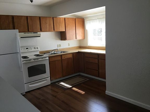 2nd image of 436 W Cotati Ave